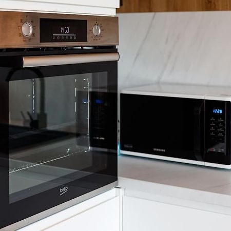 Luxury Apt. Near River & Parking Timisoara Bagian luar foto