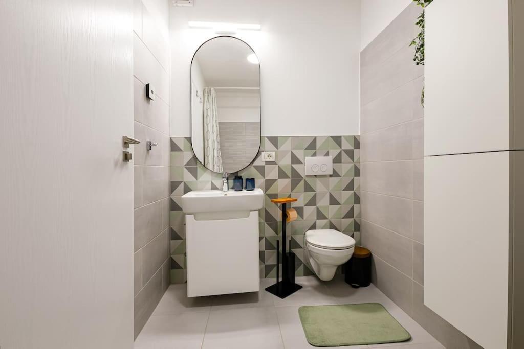 Luxury Apt. Near River & Parking Timisoara Bagian luar foto