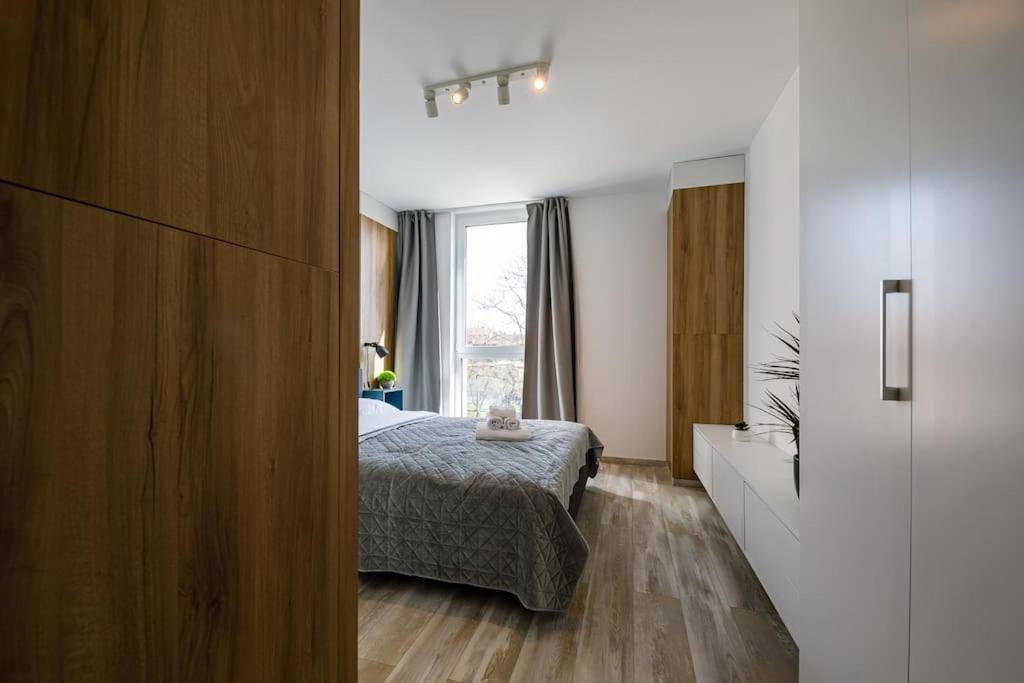 Luxury Apt. Near River & Parking Timisoara Bagian luar foto