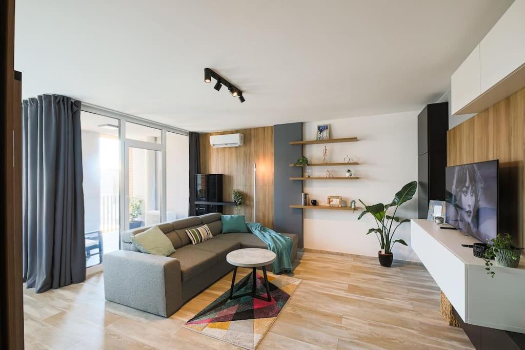 Luxury Apt. Near River & Parking Timisoara Bagian luar foto